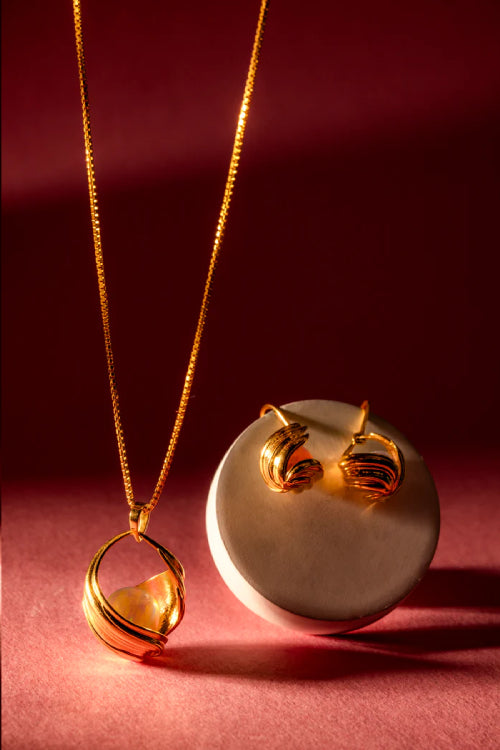 Pistachio pendant set