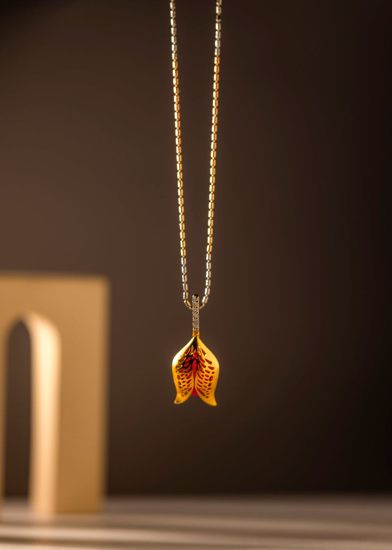 Rasa pendant