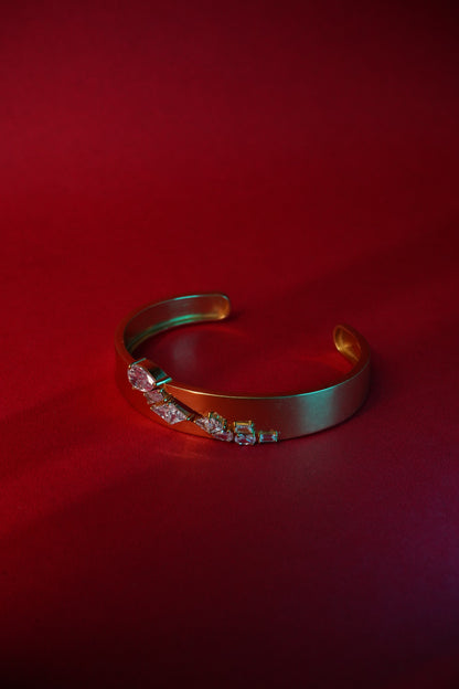 Svara studded bangle B50