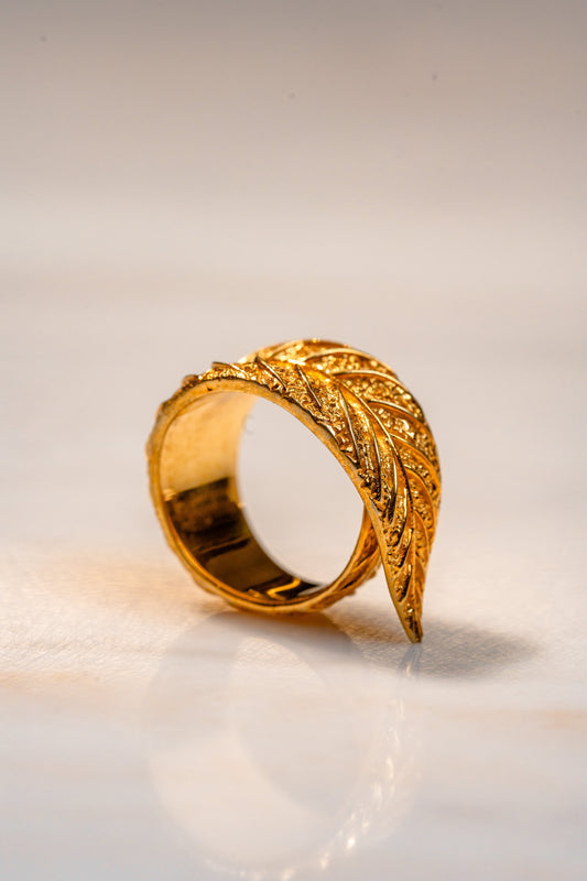 LEAF RING